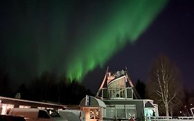 Hotel Yöpuu